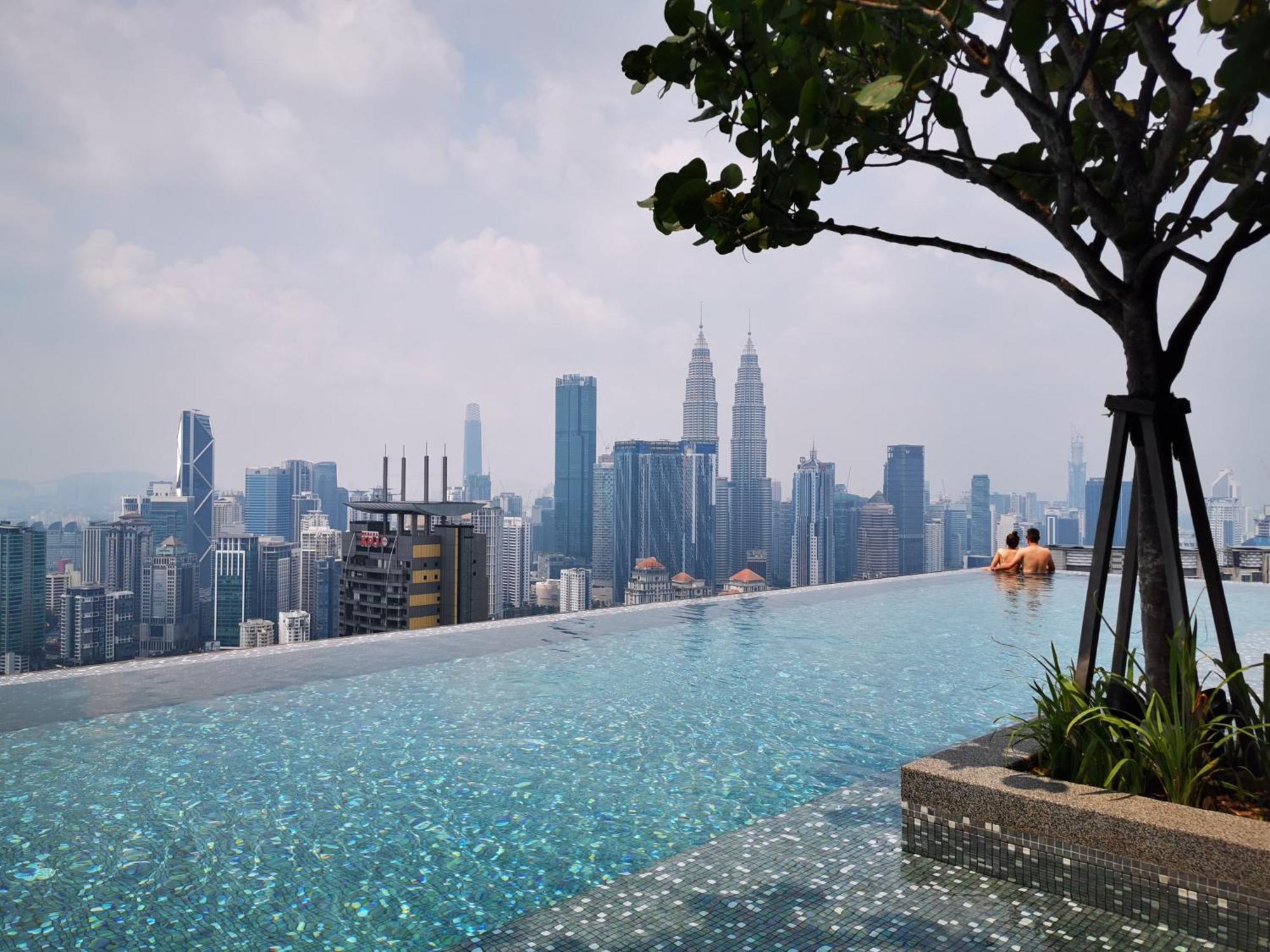 Expressionz Designer Suites Host By Aurora Premium Stay Kuala Lumpur Bagian luar foto