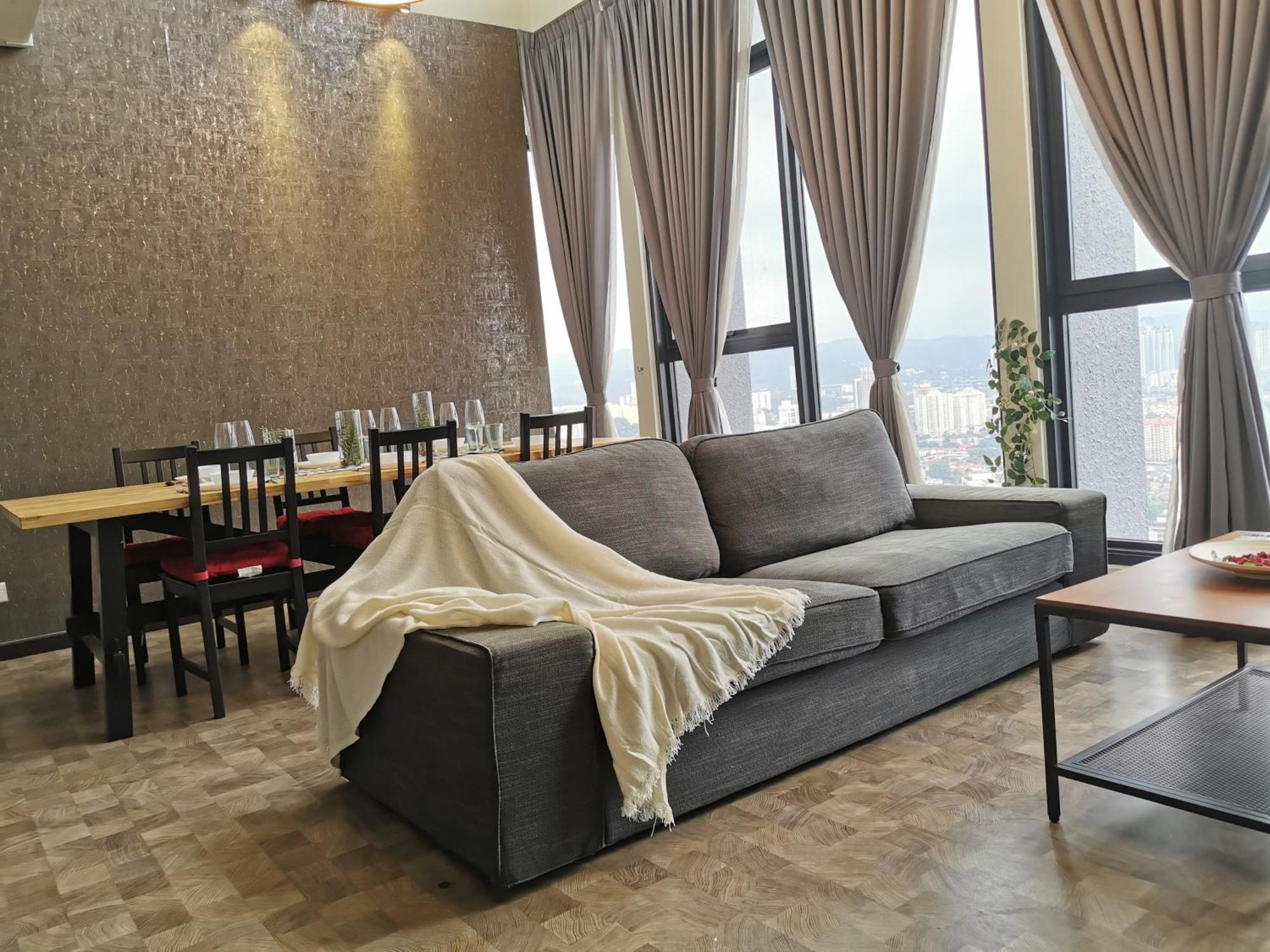 Expressionz Designer Suites Host By Aurora Premium Stay Kuala Lumpur Bagian luar foto